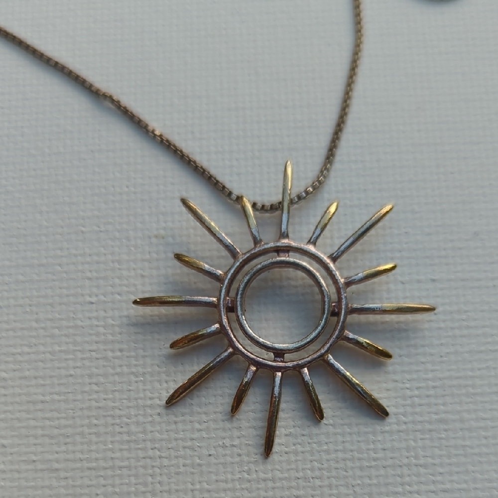 Vintage Sterling Silver Radiant Sun Necklace View 2